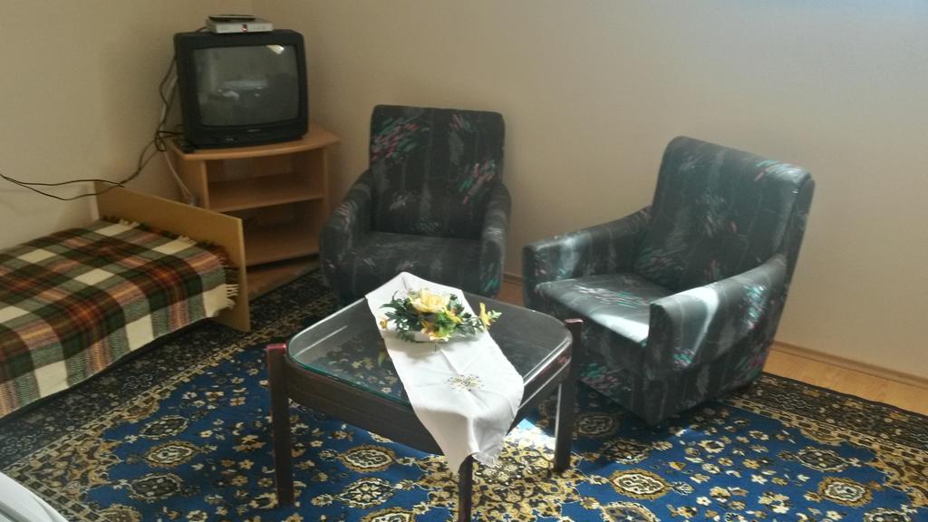 Hotel Ezust Fenyo Vendeghaz Siófok Exterior foto