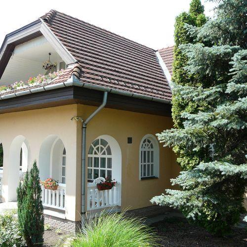 Hotel Ezust Fenyo Vendeghaz Siófok Exterior foto